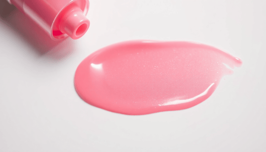 From Matte to Juicy: How Gen Z is Revolutionizing Lip Trends with Glosses and Oils - Mehr Skincare